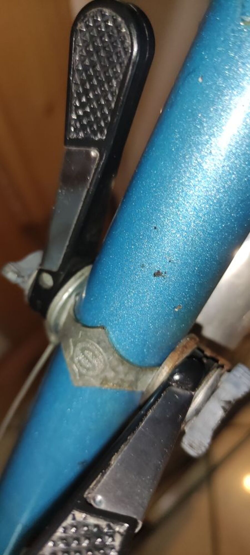 Rare Un v&eacute;lo de course YCENNA cadre acier bleu 57 cm. Tr&egrave;s b Vélos