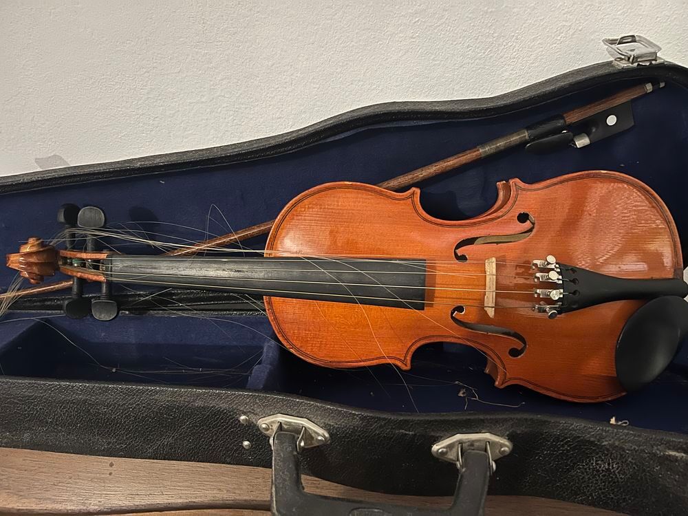 Violon 1/2 pour enfants (7-8 ans environ)
Instruments de musique