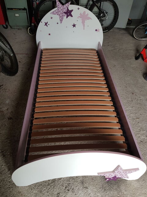 lit + sommier +matelas +chevet. 140/90 70 Montchanin (71)