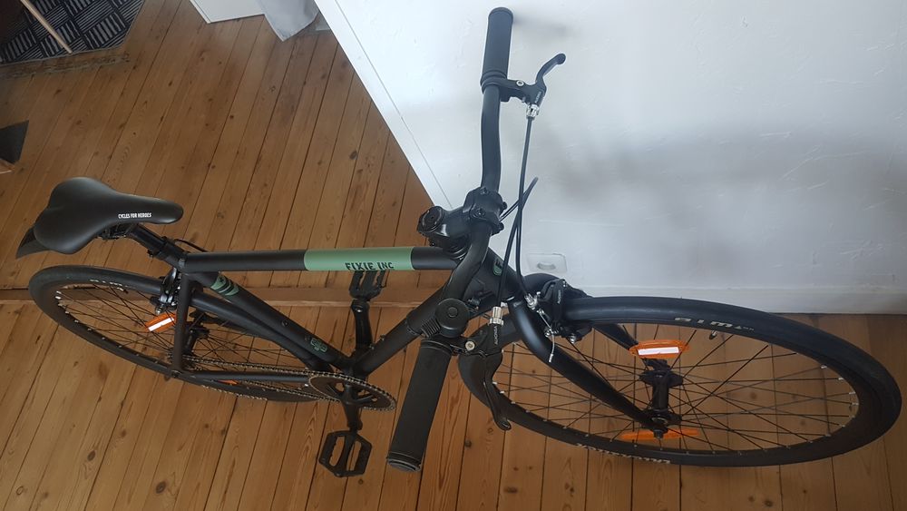 V&eacute;lo FIXIE noir/vert 28 pouces comme neuf Vélos