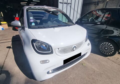 Smart fortwo Cabrio 1.0 71 ch S&S BA6 Passion
