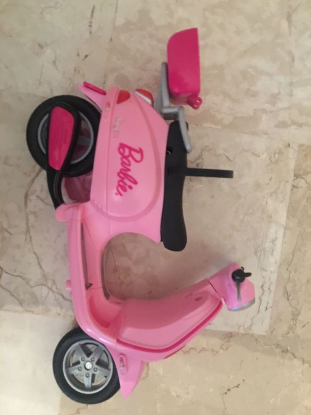 scotter barbie ( d'occasion) Jeux / jouets