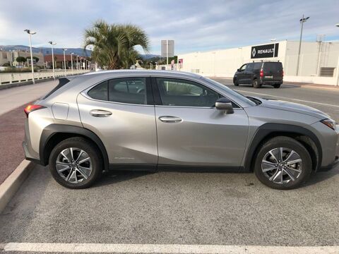Lexus UX 300e Luxe 2022 occasion Nice 06000