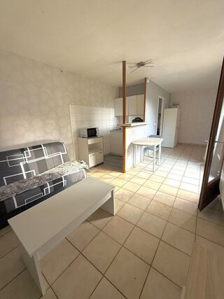  Appartement à louer 1 pièce 21 m²