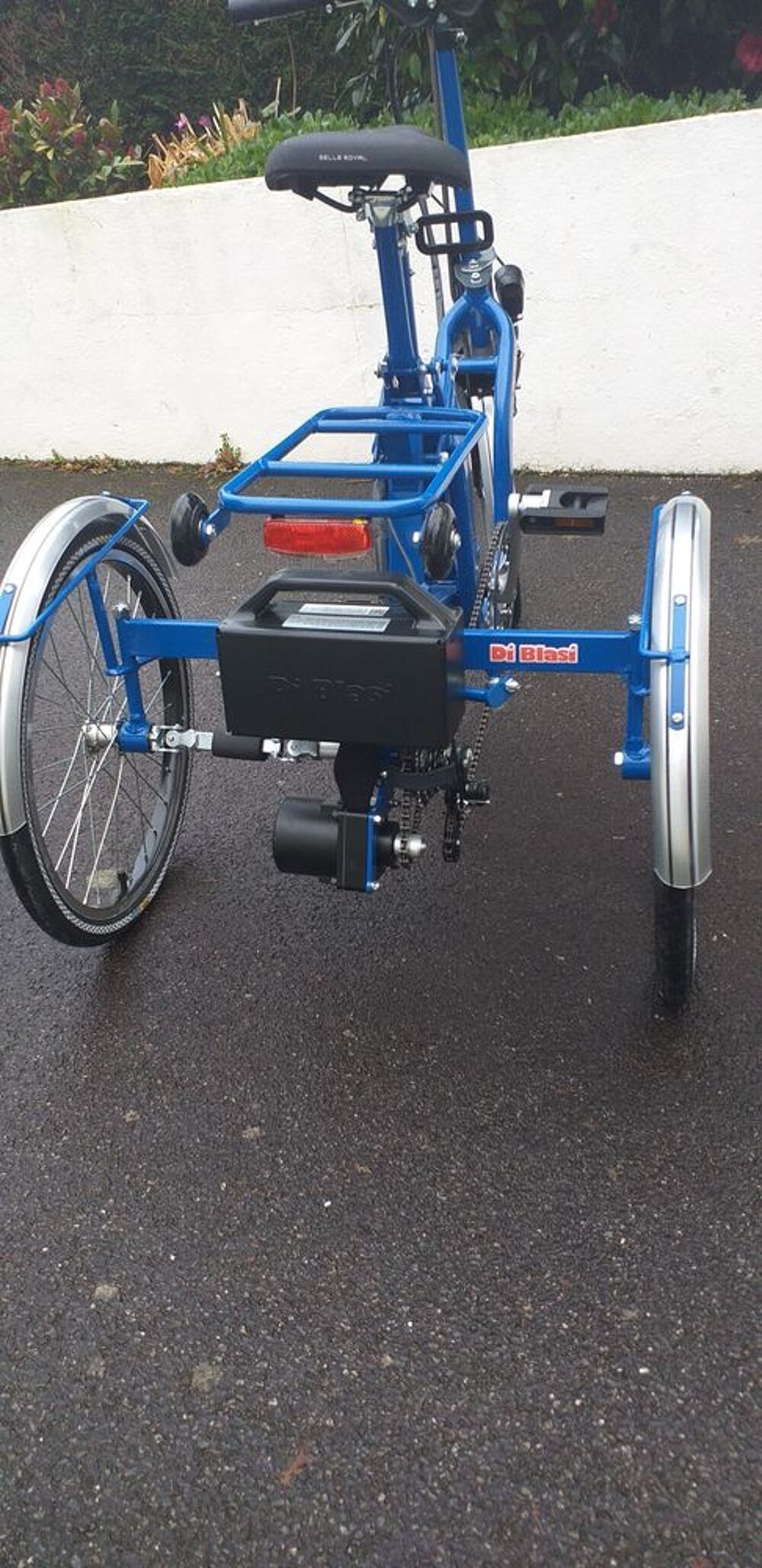 Tricycle adulte &eacute;lectrique pliant Sports