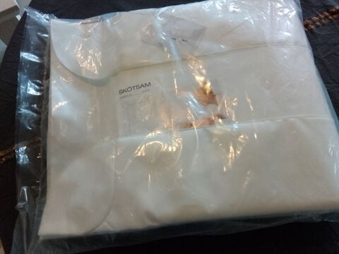 MATELAS A LANGER 10 Cannes La Bocca (06)