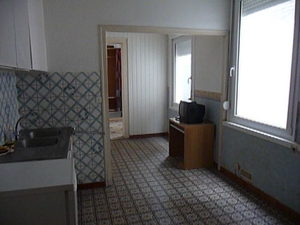 Location Appartement LILLE près du métro ligne 2   ,  F1 à partir 1 janvier 2025 Lille