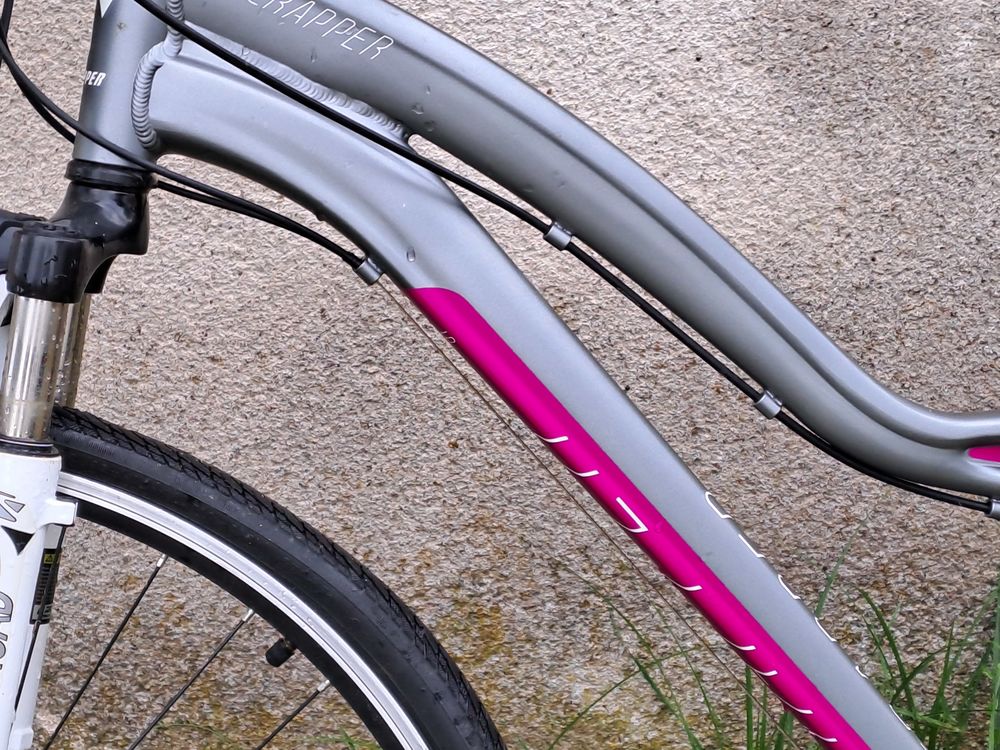 Tr&egrave;s joli v&eacute;lo femme Vélos