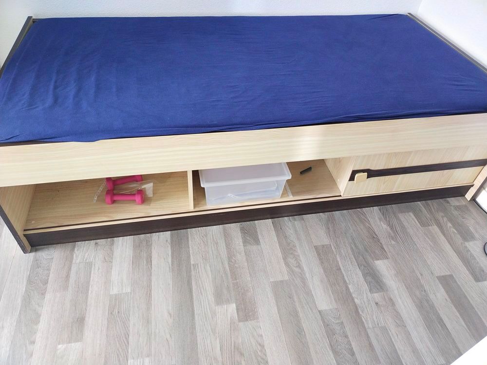 lit d'enfant 0,90m + bureau d'enfant Mobilier enfants