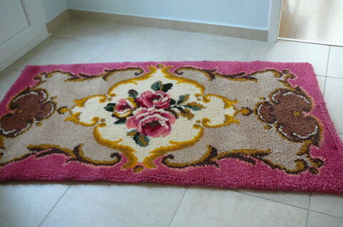 TAPIS FAIT MAIN 100% LAINE (170 x 90 cm) Neuf 70 Angers (49)
