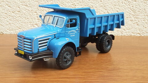 Camion benne de chantier Berliet GLM 15 M2 28 Limay (78)