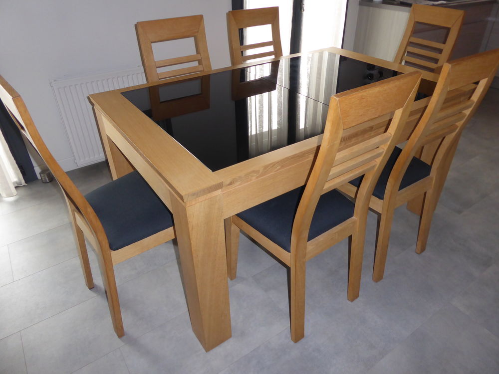 table et 6 chaises Meubles