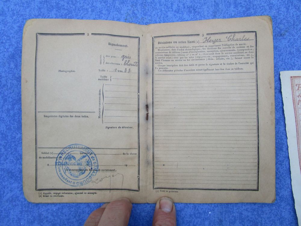 Livret militaire fran&ccedil;ais 