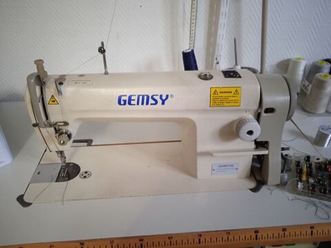 machine à coudre GEMSY GEM8700 600 22550 Matignon