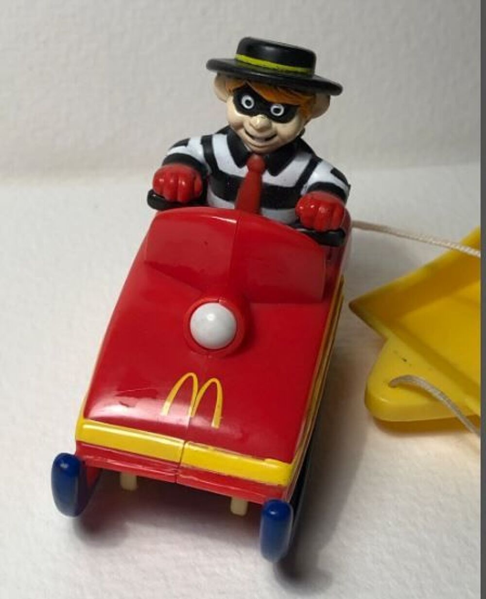 jouet voiture Mc Donald's QX 16 de 1994 