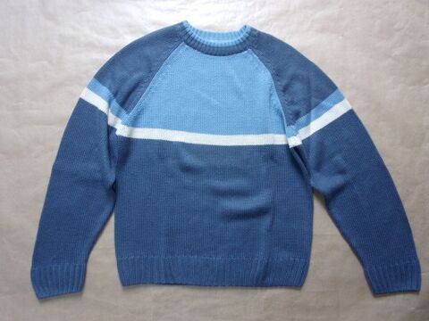 Pull en taille 10 ans 2 Montaigu-la-Brisette (50)