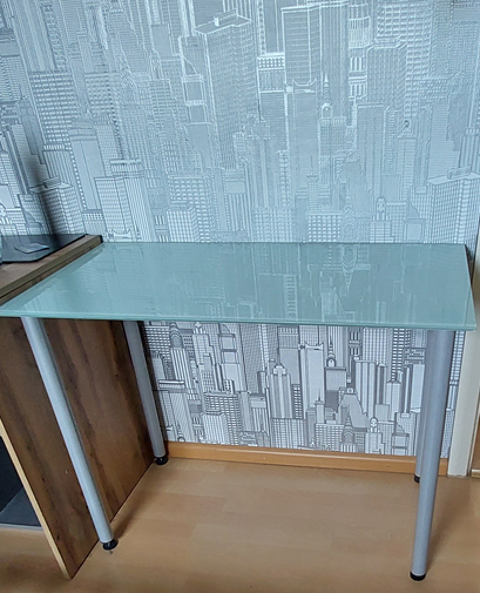 BUREAU EN VERRE POLI 30 Erstein (67)