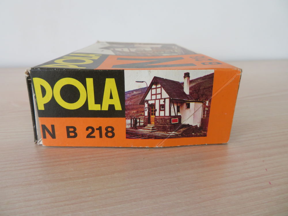 1975 Pola B 218 &eacute;chelle N 1:160 Kit maison garde-barri&egrave;re Jeux / jouets