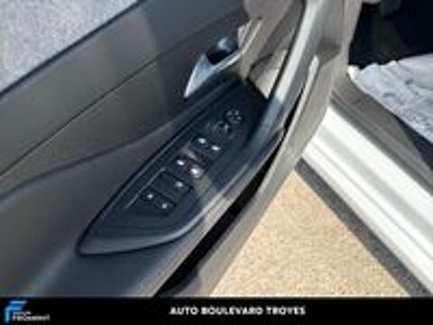 308 Hybrid 145 e-DCS6 Allure 2025 occasion 10600 Barberey-Saint-Sulpice