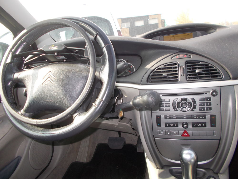 C5 2.0i 16V Pack Ambiance A 2006 occasion 72650 Saint-Saturnin