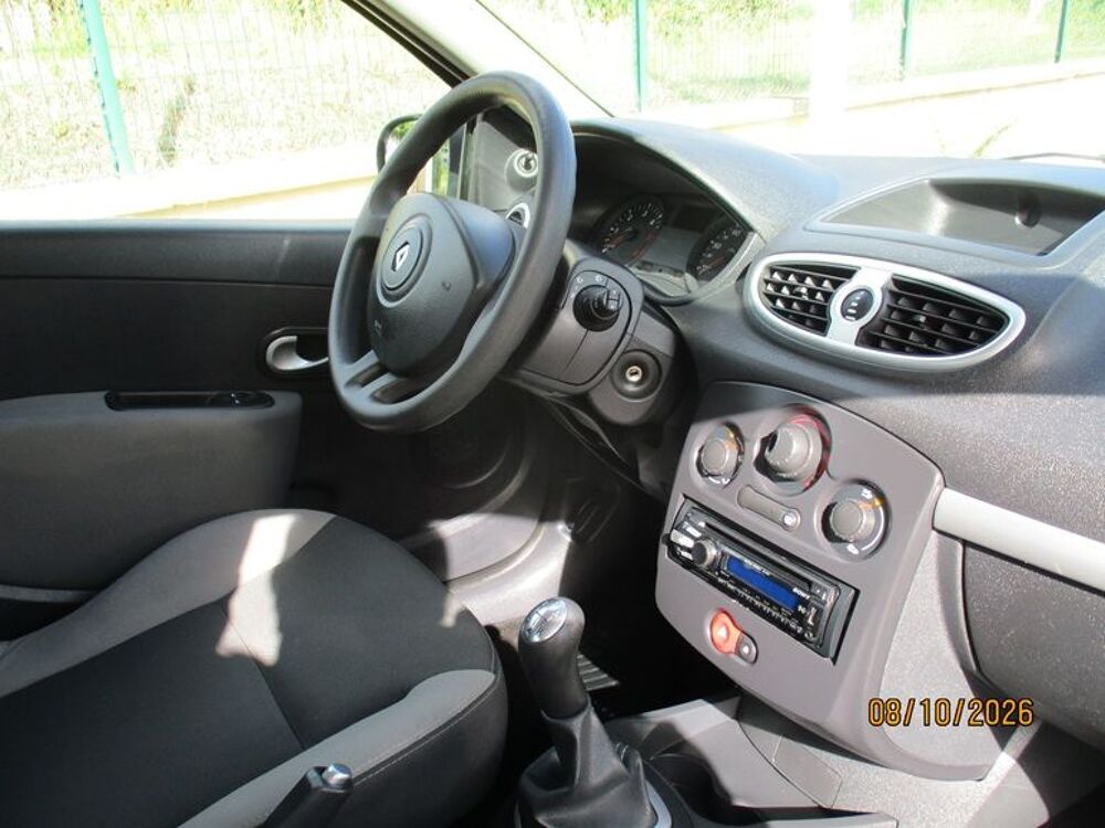 Clio III 1.5 DCI 2011 occasion 06600 Antibes