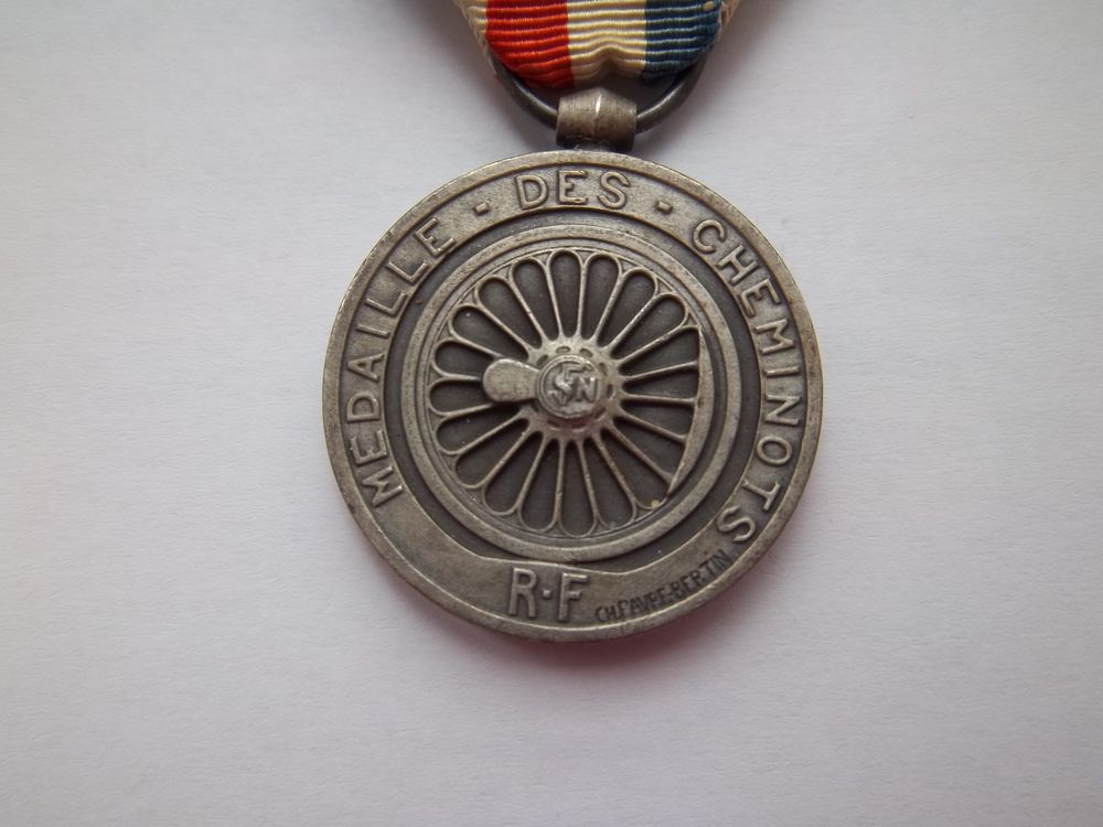 m&eacute;daille des cheminots 1941 collection train vintage 