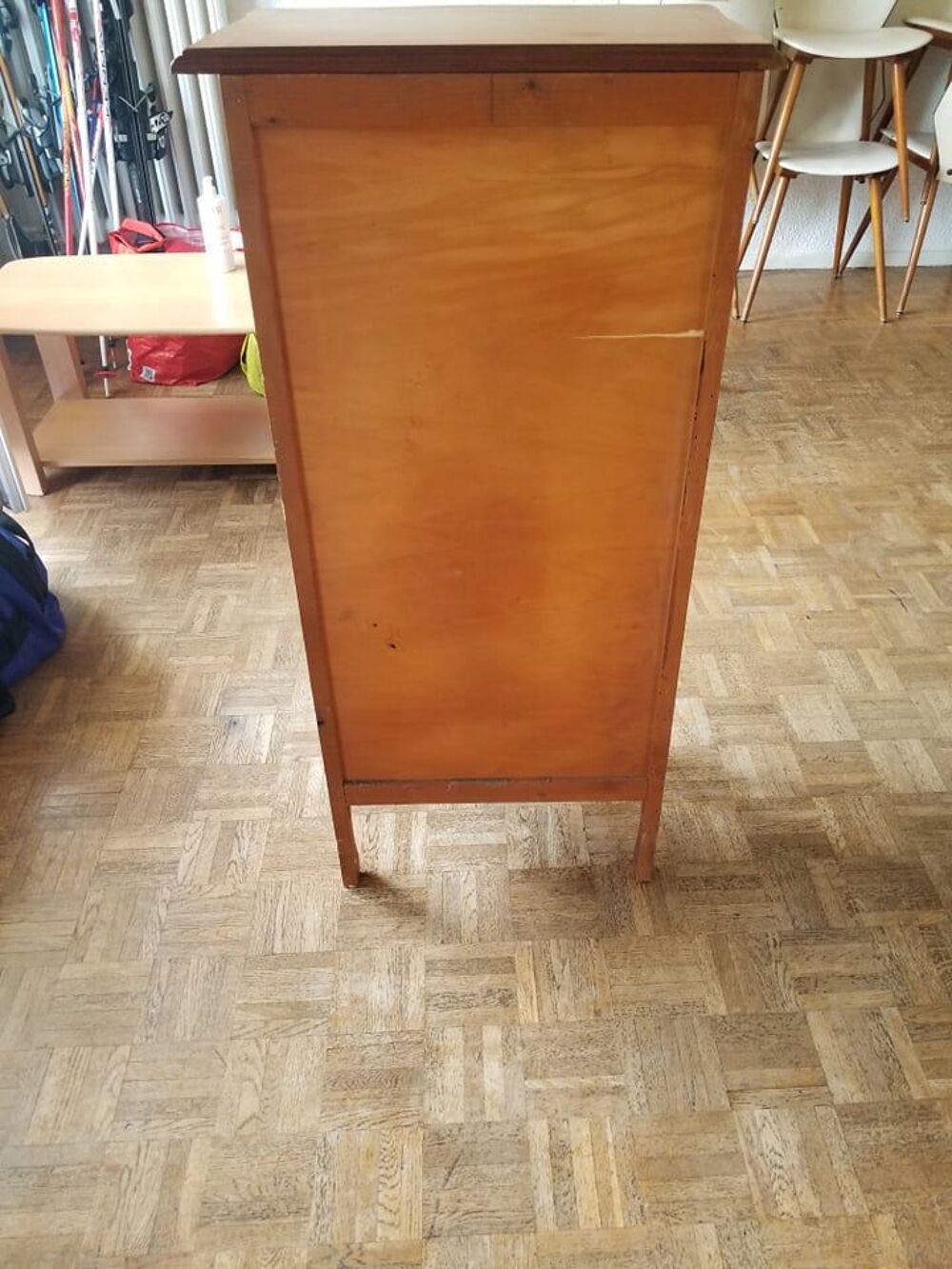 Commode en pin, Meubles