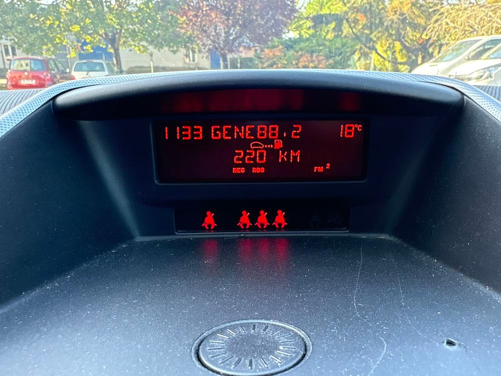 207 PEUGEOT 1.6 16V 120 EXECUTIVE BVA 5P 2008 occasion 95610 &Eacute;ragny