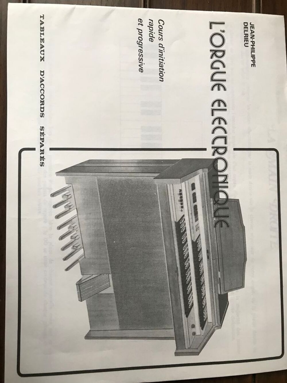 synth&eacute;tiseur Yamaha de 1982 environ, Instruments de musique