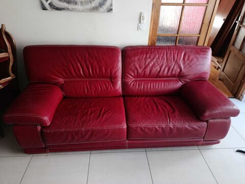 canap� cuir de buffle rouge 3places 370 Metz (57)