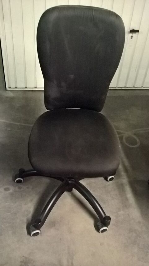 Fauteuil bureau noir en tissu ''ikea'' 12 Vernaison (69)