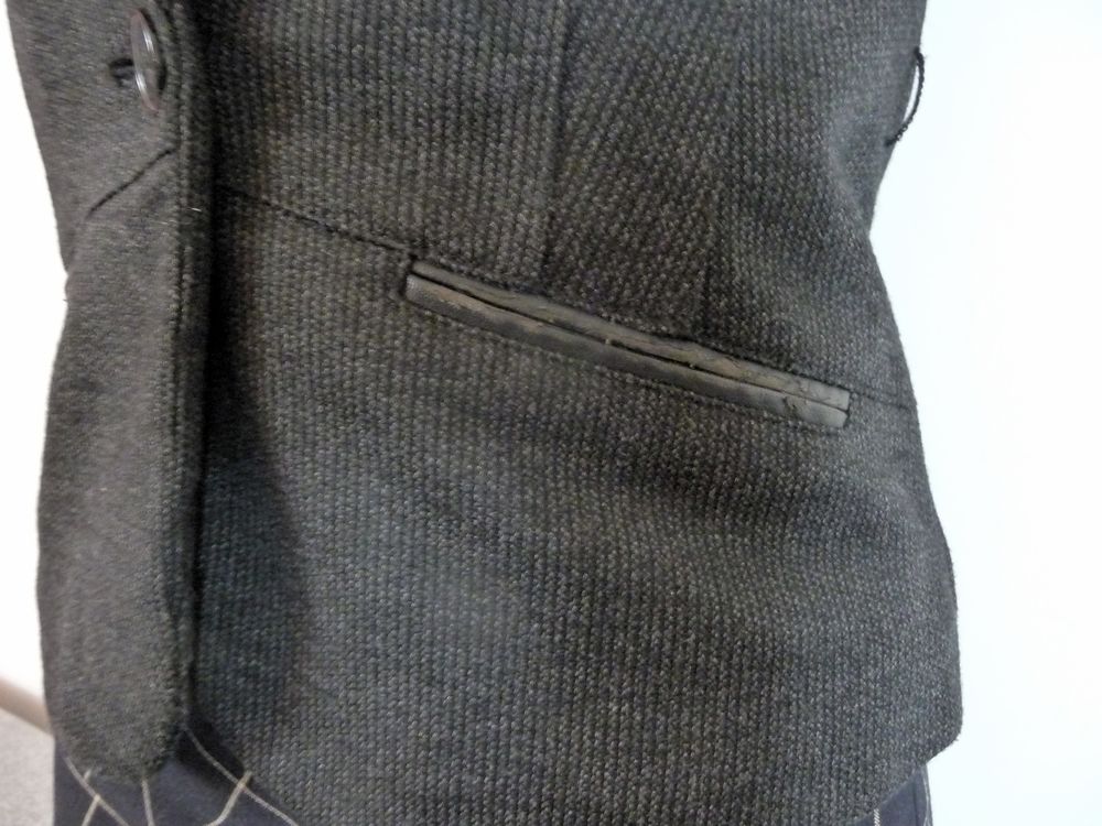 Veste/ Gilet Court Gris Col Fausse Fourrure Amovible- Promod Vêtements