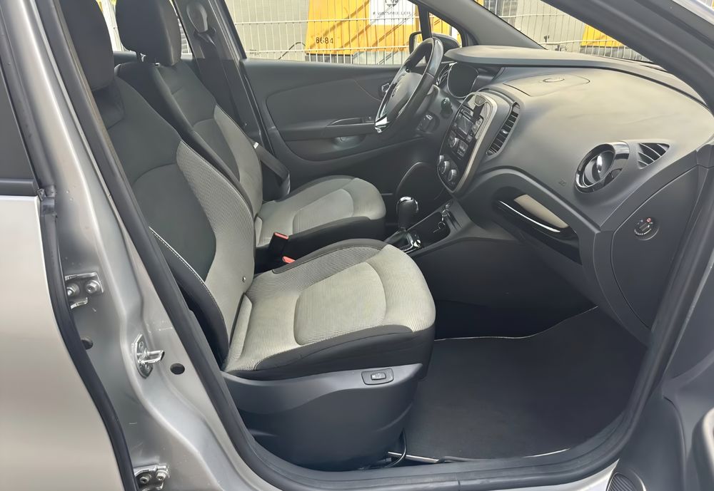 Captur TCe 120 Intens EDC 2013 occasion 20260 Calvi