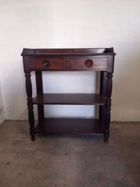 Console acajou, deux tiroirs fermeture � cl�. 45 Quiers-sur-B�zonde (45)