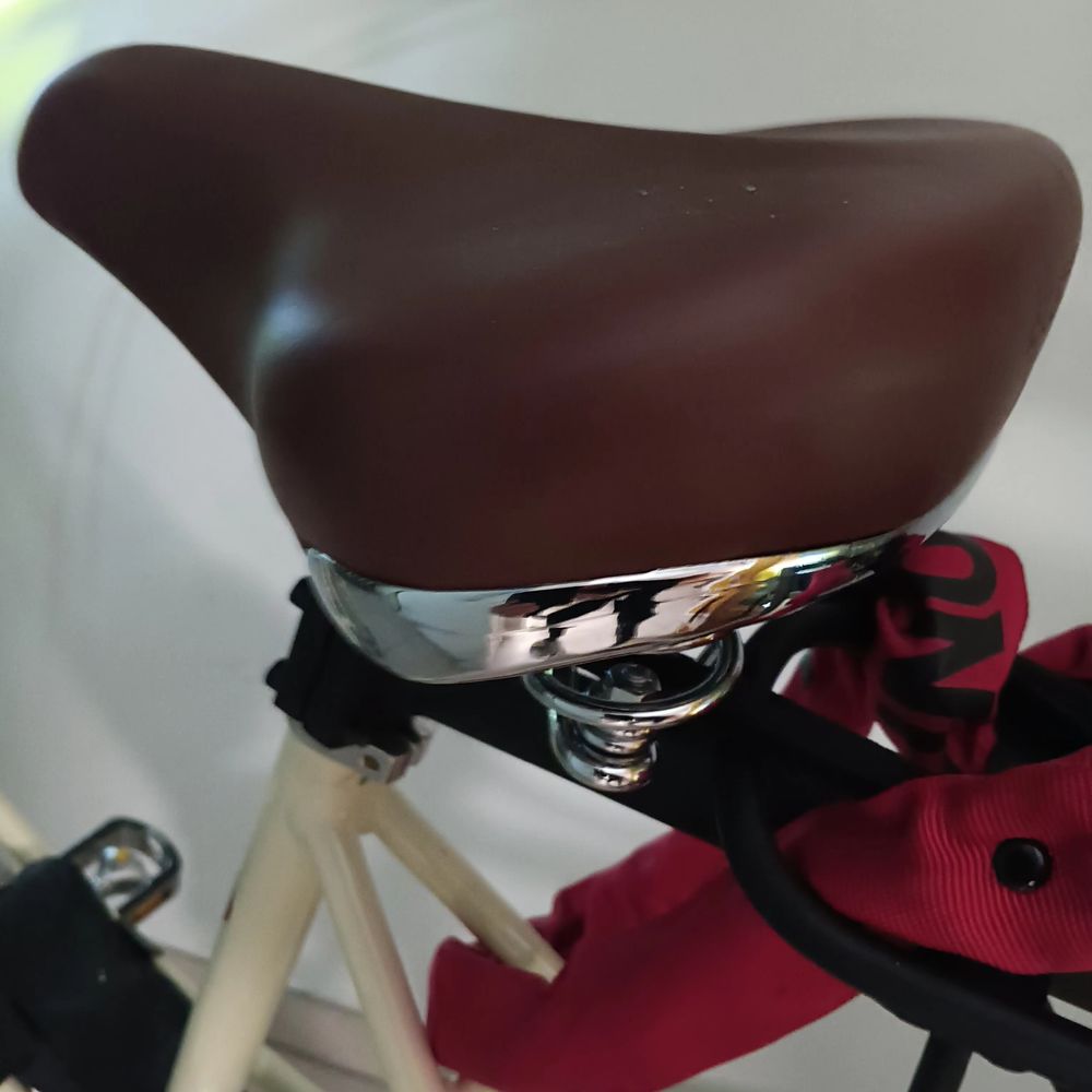 V&eacute;lo mixte en tr&egrave;s bon &eacute;tat Vlos