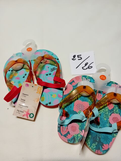 Lot de 2 paires de tongs enfants filles neuves 5 L'Isle-d'Abeau (38)