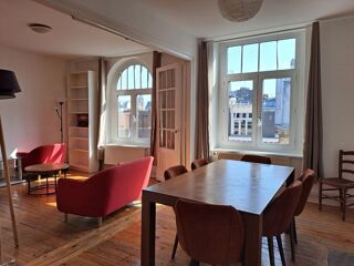  Appartement à louer 4 pièces 102 m²