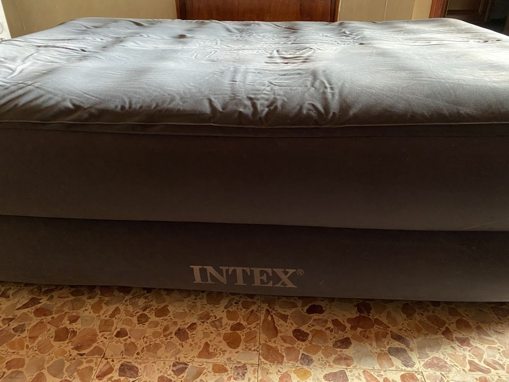 MATELAS GONFLABLE ELECTRIQUE Meubles