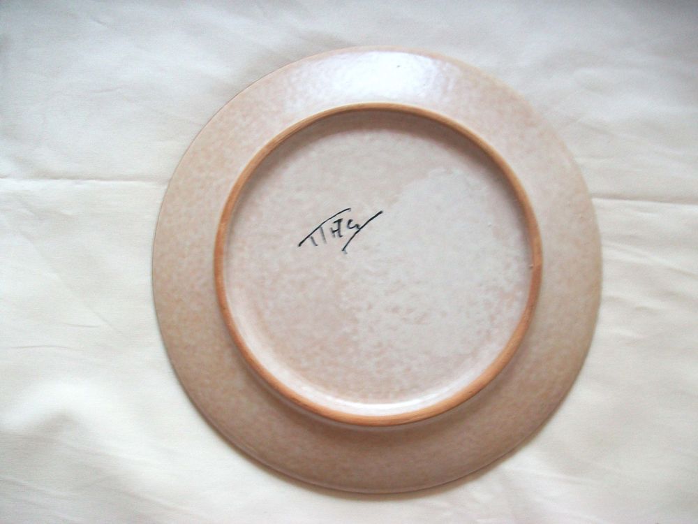 Lot 2 assiettes anciennes dessert gr&egrave;s estampill&eacute;es 70's Cuisine