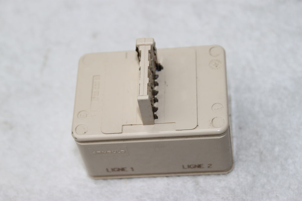 Prise t&eacute;l&eacute;phone gigogne Téléphones et tablettes