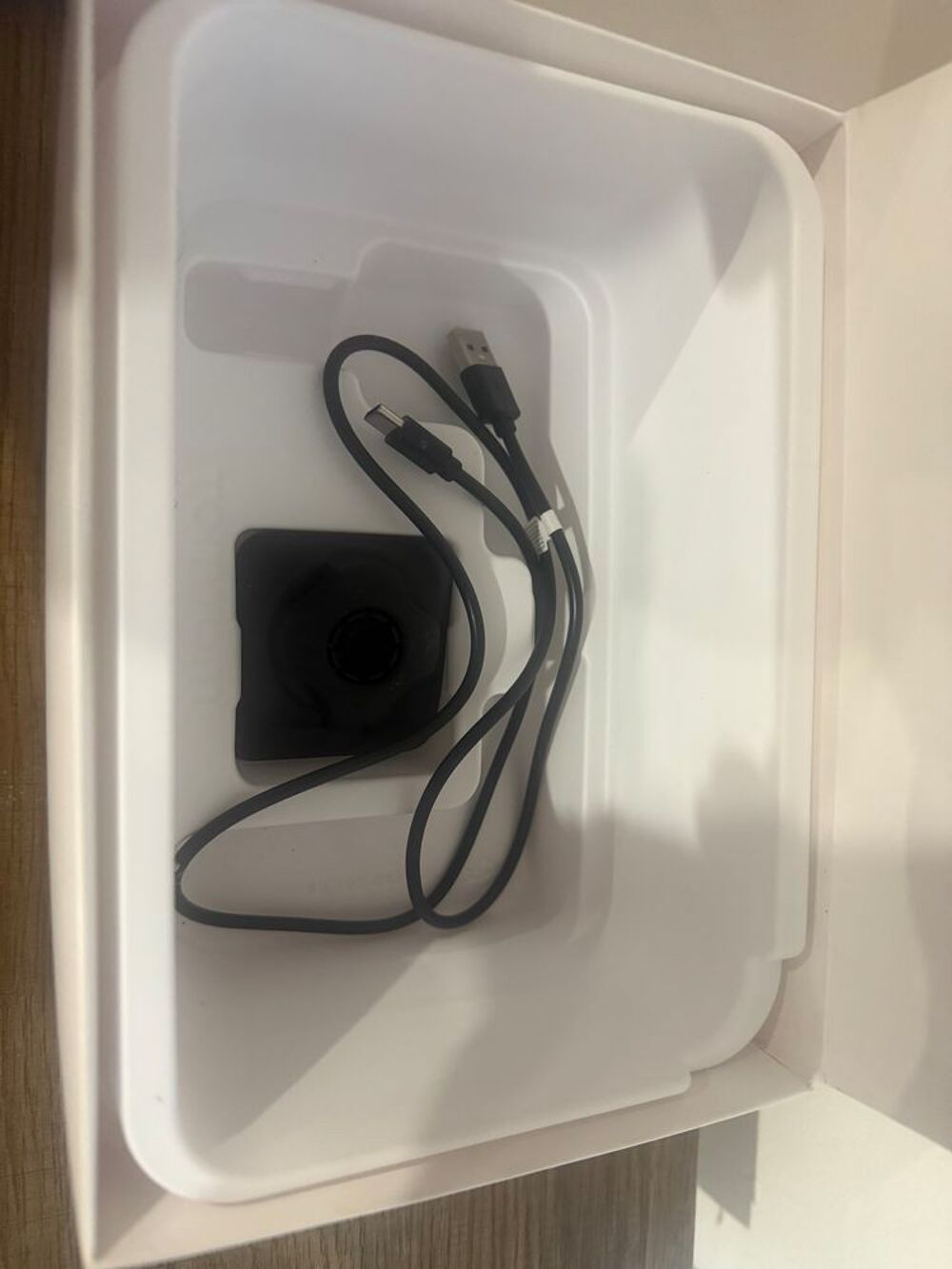 GPS Tom-Tom go expert 300� T�l�phones et tablettes