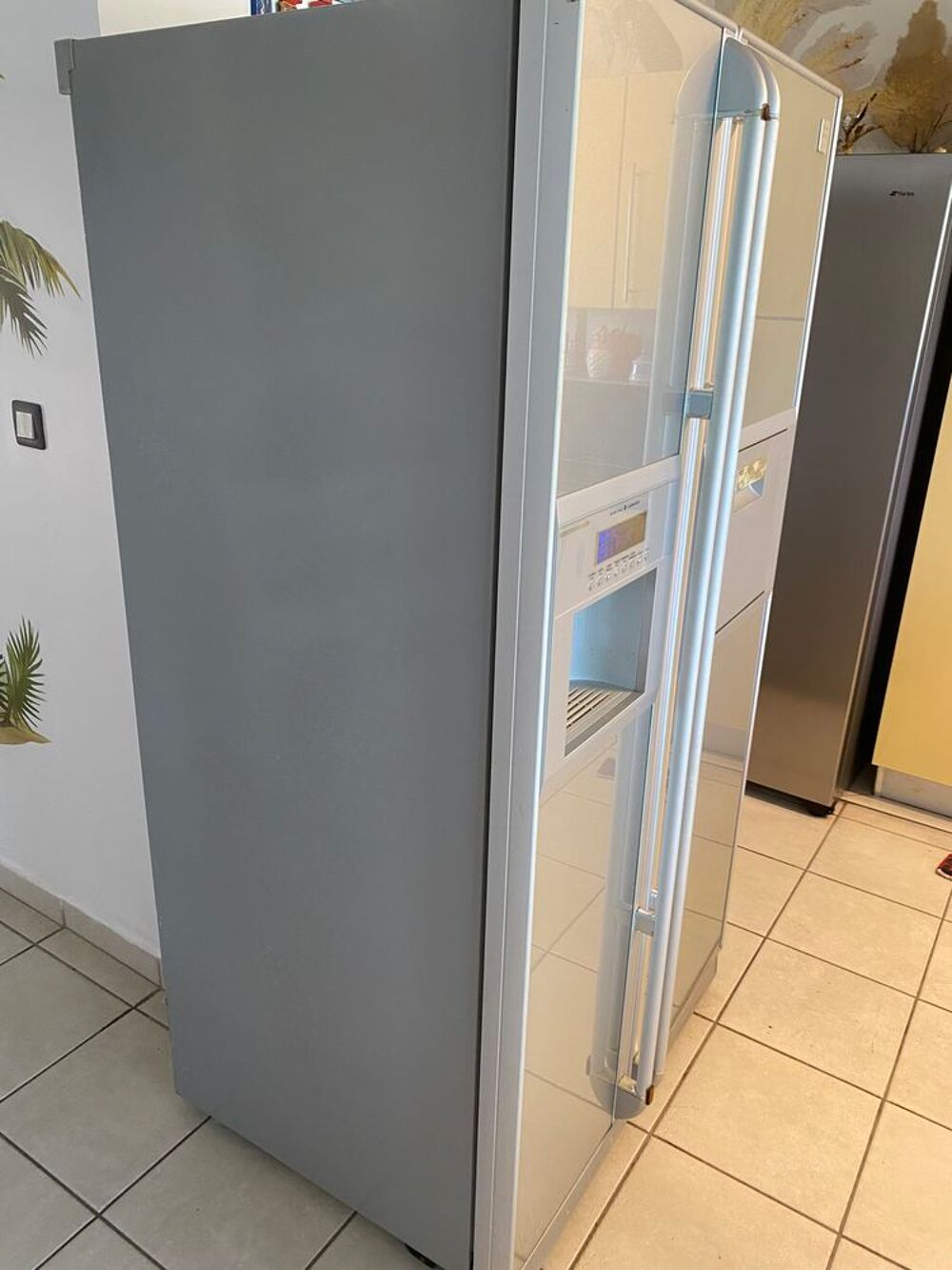 REFRIGERATEUR AMERICAIN 
Electrom�nager