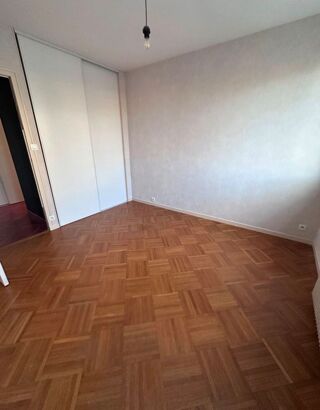  Appartement � louer 5 pi�ces 96 m�