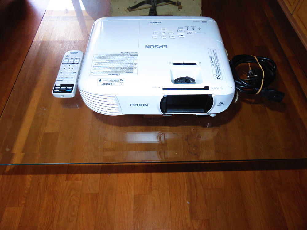 Vid&eacute;oprojecteur Epson EH-TW650 TRI-LCD FULL HD 1080 P NEUF Photos/Video/TV