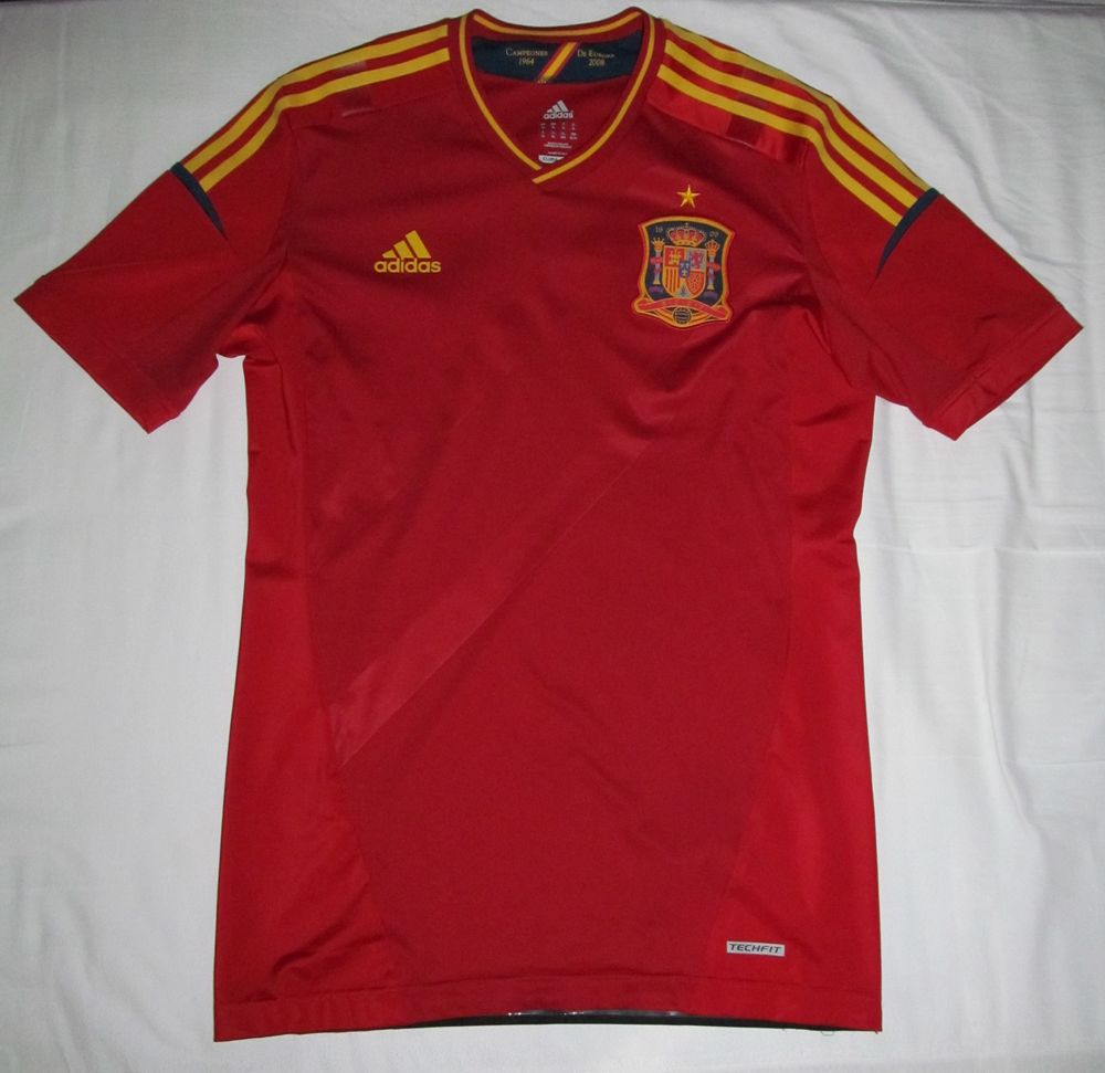 Maillot adidas Espagne techfit 2012 Vêtements