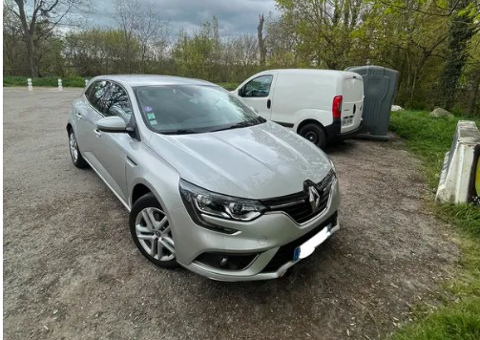 Renault megane iv Mégane IV Berline TCe 115 FAP Bus