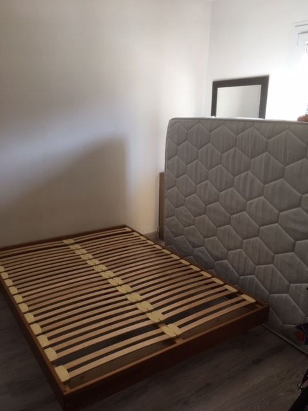 Lit et matelas Meubles