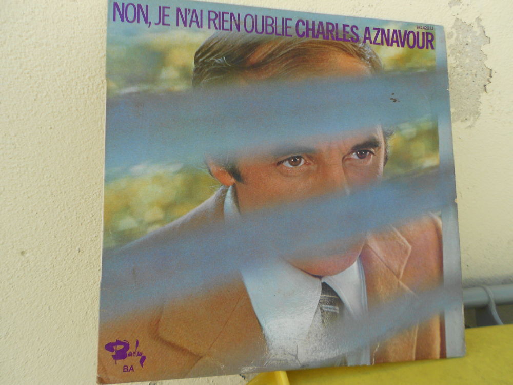 VYNILES VINTAGE CD et vinyles