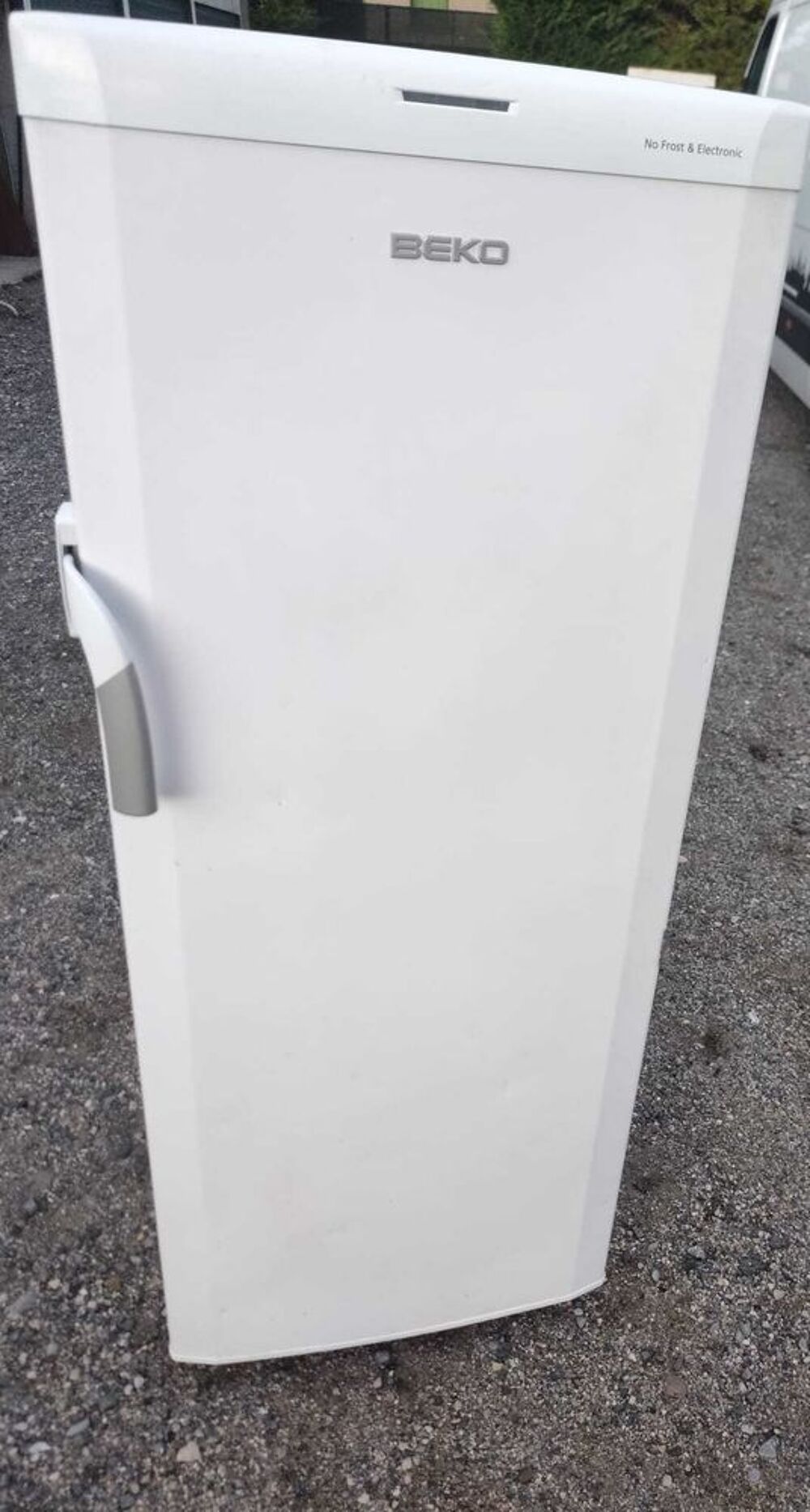 Cong&eacute;lateur armoire No Frost Beko comme neuf livraison gratuite Electroménager