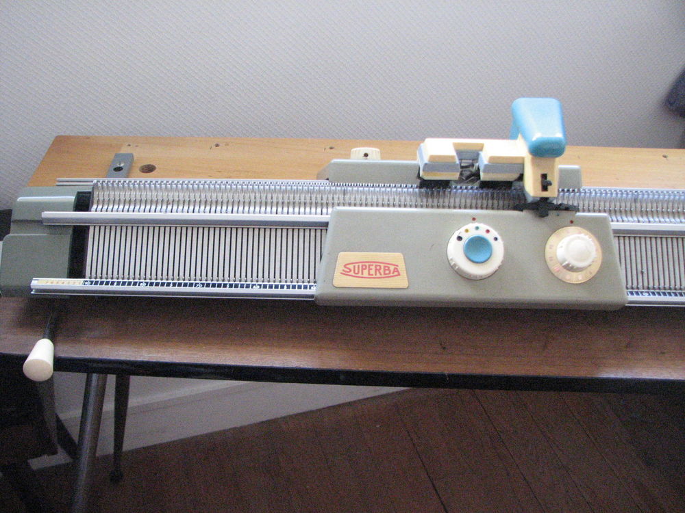 machine &agrave; tricoter Bricolage